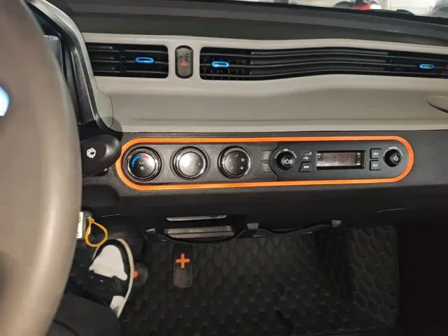 Wuling Hongguang Mini EV — Фото автомобиля 12