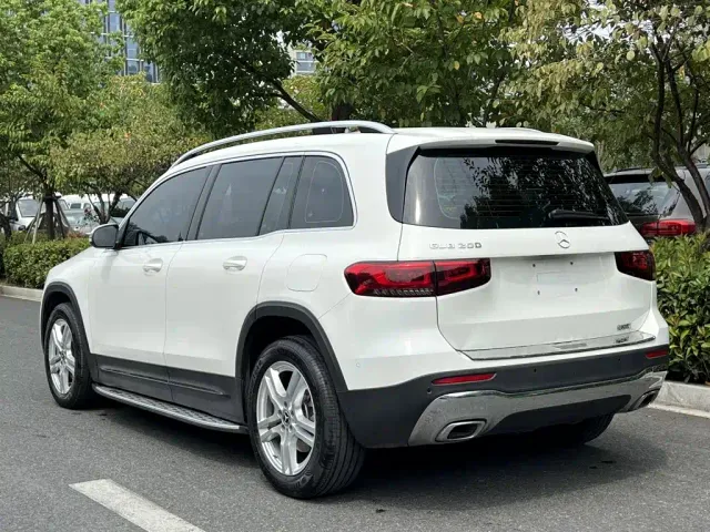 Mercedes-Benz GLB-Class — Фото автомобиля 3
