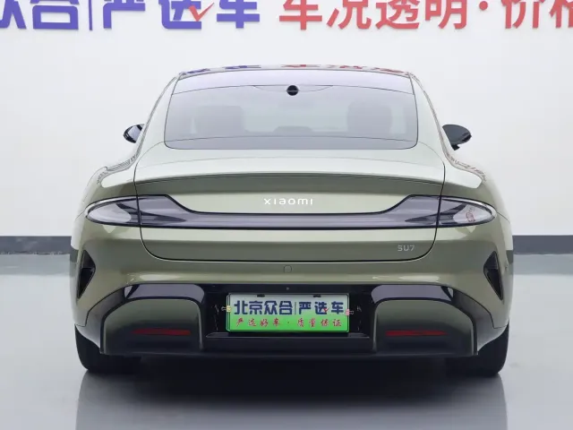 Xiaomi SU7 — Фото автомобиля 22