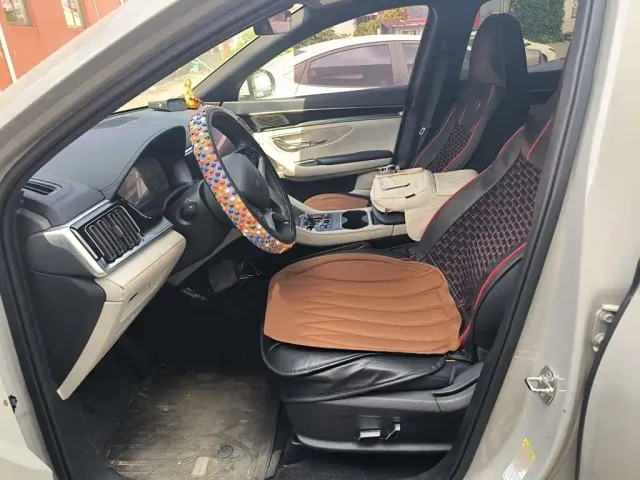 BYD Song PLUS — Фото автомобиля 7