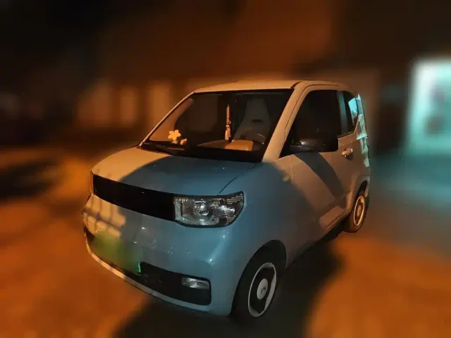 Фотография автомобиля — Wuling Hongguang Mini EV