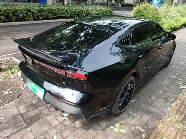 Changan UNI-V — Фото автомобиля 6