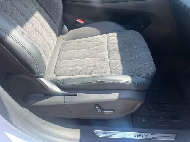 Geely Xingyue L — Фото автомобиля 12