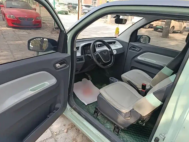 Wuling Hongguang Mini EV — Фото автомобиля 15