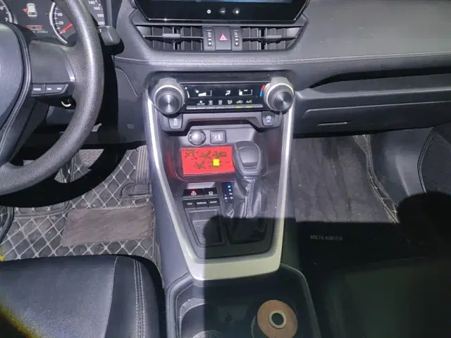 Toyota Wildlander — Фото автомобиля 13