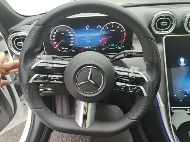 Mercedes-Benz C-Class — Фото автомобиля 10