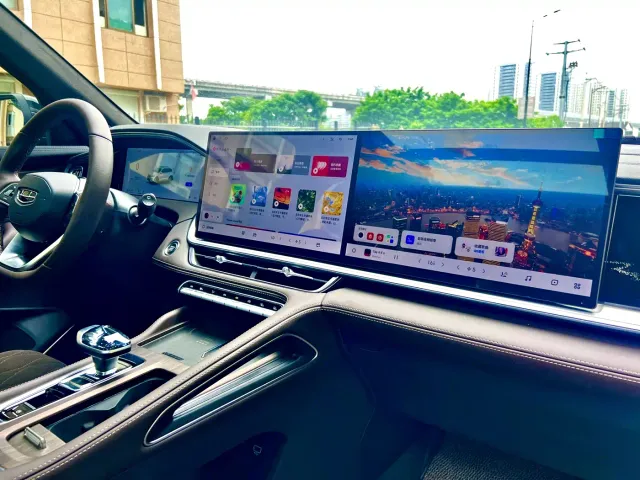 Geely Xingyue L — Фото автомобиля 16