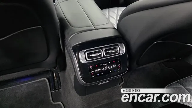 Mercedes-Benz S-Class S-класс W223 — Фото автомобиля 26