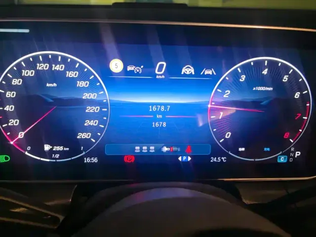 Mercedes-Benz GLC-Class — Фото автомобиля 14