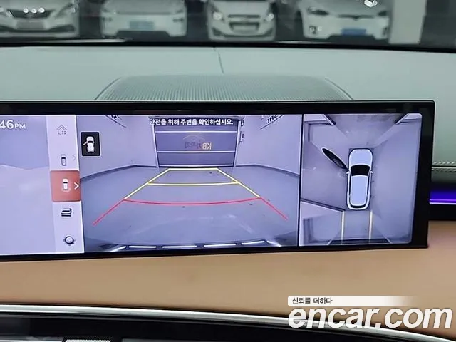 Genesis GV70 2.5T Бензин 2WD — Фото автомобиля 16
