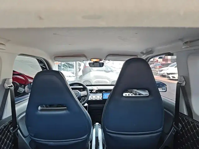 Wuling Hongguang Mini EV — Фото автомобиля 17