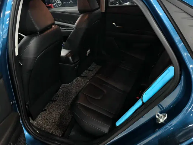 Hyundai Elantra — Фото автомобиля 6