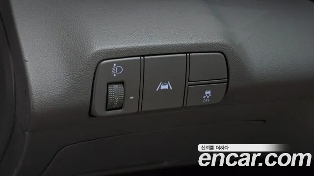 Hyundai Avante — Фото автомобиля 28
