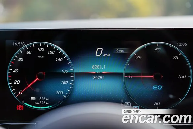 Mercedes-Benz EQA H243 — Фото автомобиля 8