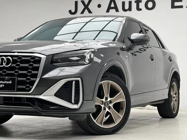 Audi Q2L — Фото автомобиля 13