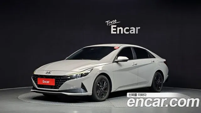 Фотография автомобиля — Hyundai Avante CN7