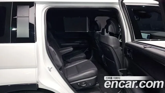 Hyundai Santa Fe MX5 — Фото автомобиля 18