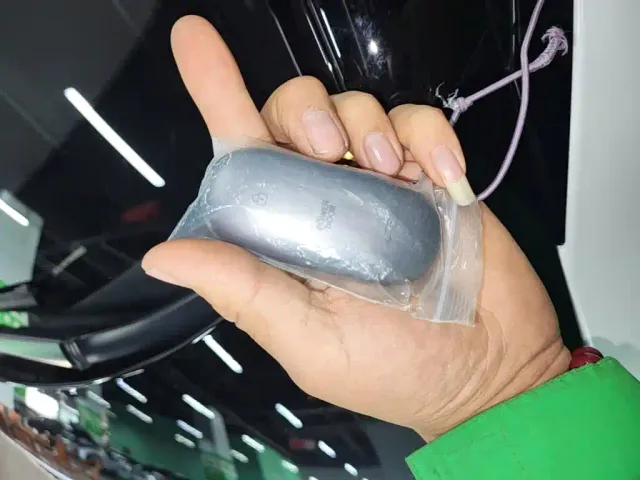 Li Auto MEGA — Фото автомобиля 8