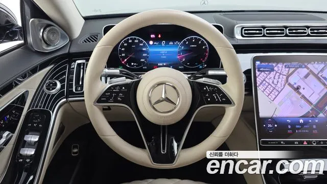 Mercedes-Benz S-Class — Фото автомобиля 14