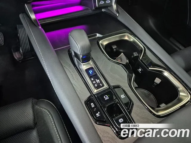 Lexus RX — Фото автомобиля 9