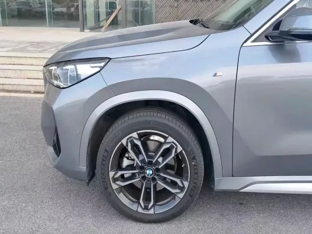 BMW BMW X1 2024 sDrive25Li M Sport Package — Фото автомобиля 6