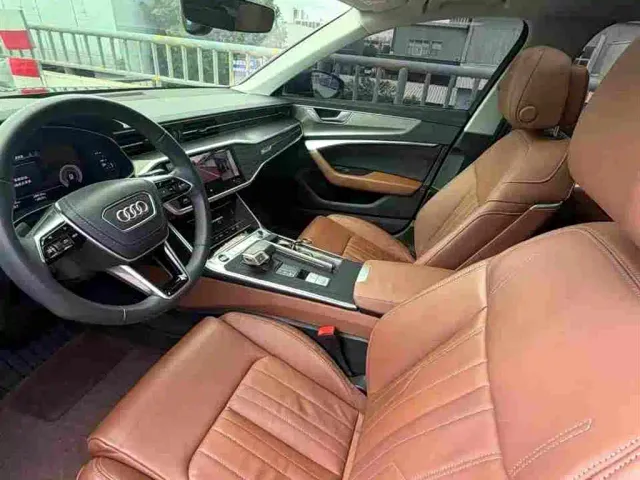 Audi A6L — Фото автомобиля 3