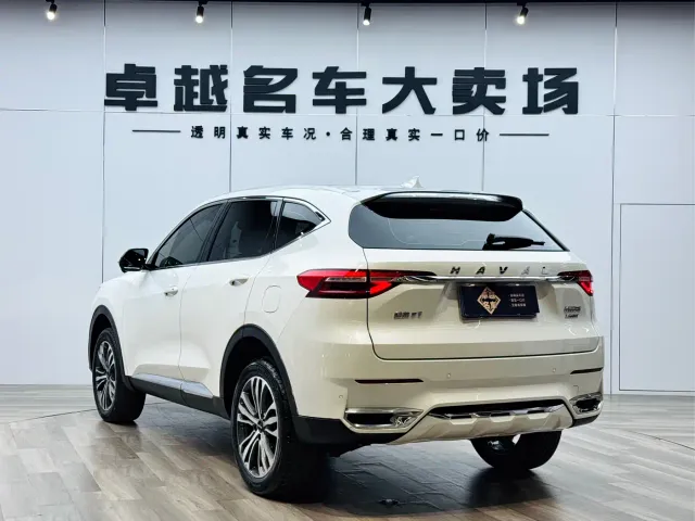 Haval F7 — Фото автомобиля 5