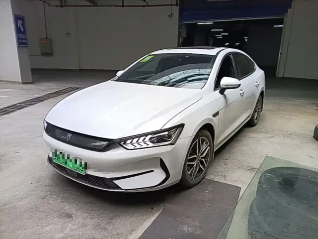 Фотография автомобиля — BYD Qin PLUS
