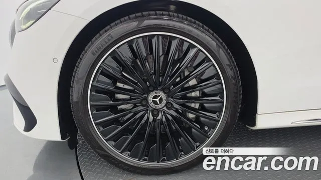 Mercedes-Benz E-Class E-класс W214 — Фото автомобиля 4