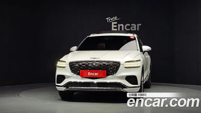 Genesis GV70 — Фото автомобиля 3