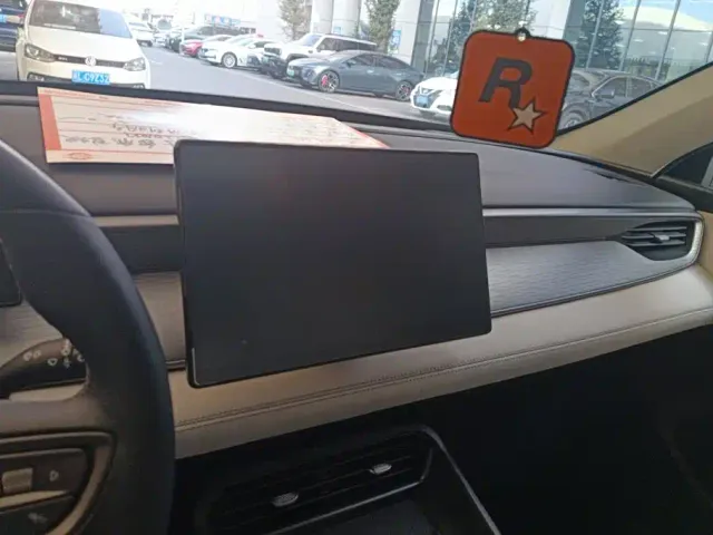 BYD Seal 05 DM-i — Фото автомобиля 13