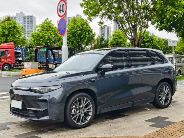Фотография автомобиля — Leapmotor C10