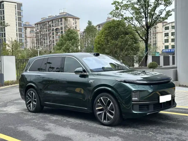 Li Auto L9 — Фото автомобиля 3