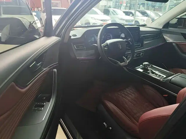 Hongqi HS5 — Фото автомобиля 15