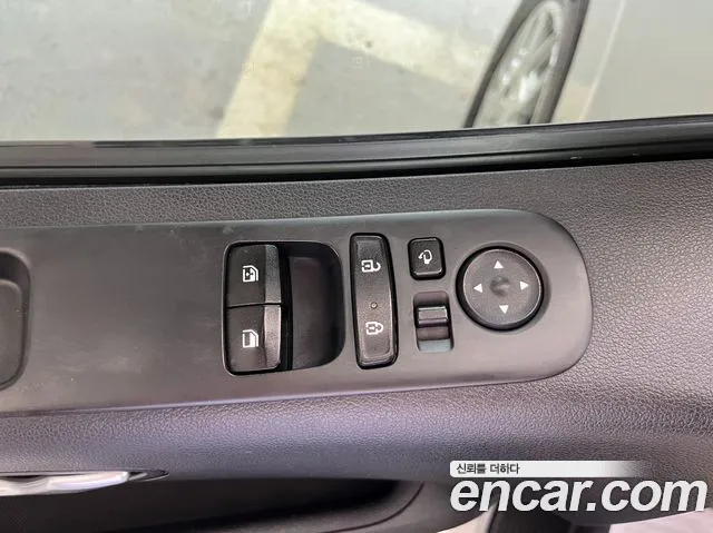 Hyundai Staria — Фото автомобиля 18