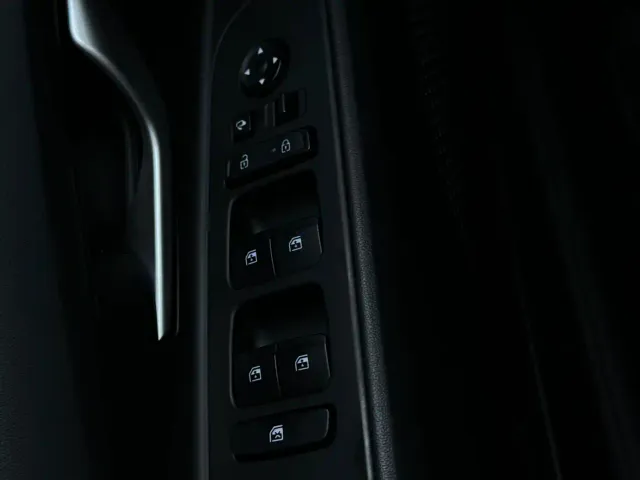 Hyundai Elantra — Фото автомобиля 17