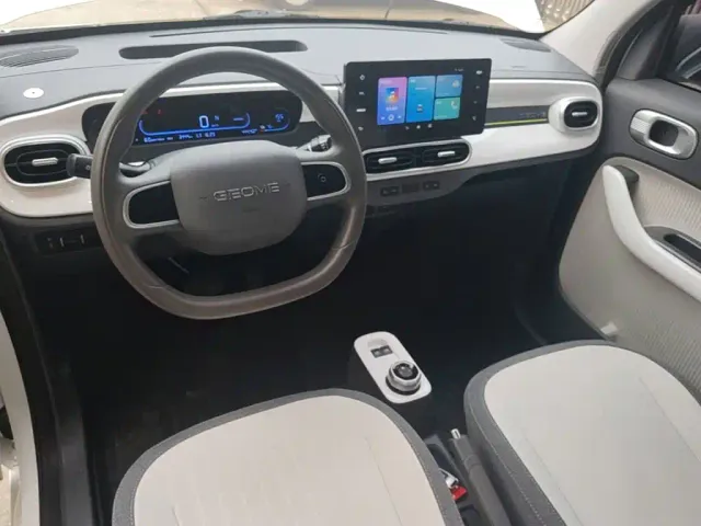 Geely Panda — Фото автомобиля 9