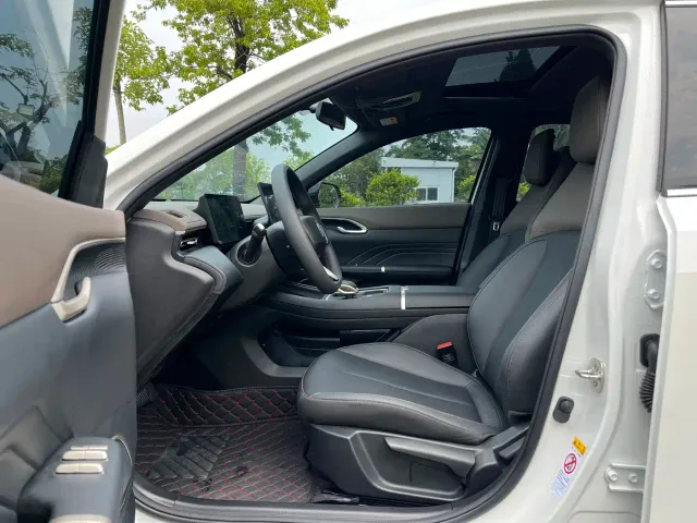Changan Eado — Фото автомобиля 11