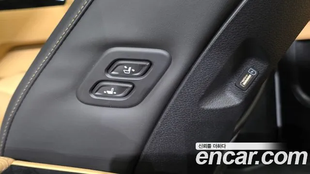 Kia Canival Carnival 4 поколение Дизель 9 мест Signature — Фото автомобиля 25