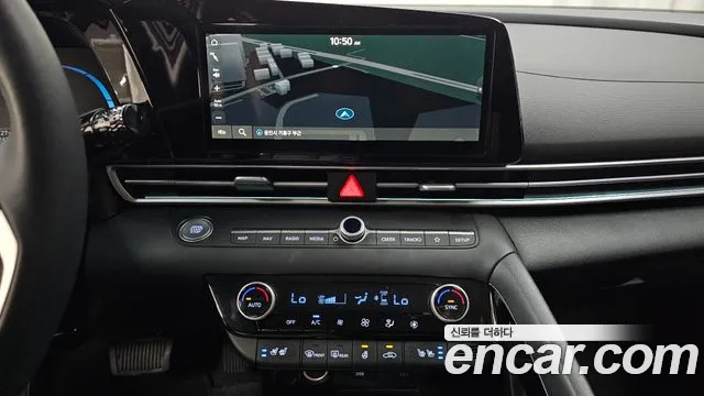 Hyundai Avante CN7 — Фото автомобиля 12