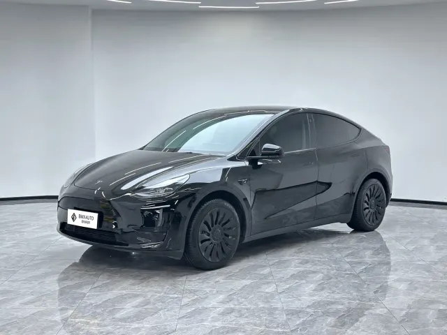 Фотография автомобиля — Tesla Model Y