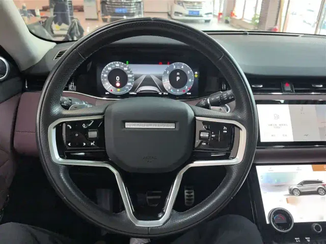 Land Rover Range Rover Evoque — Фото автомобиля 2