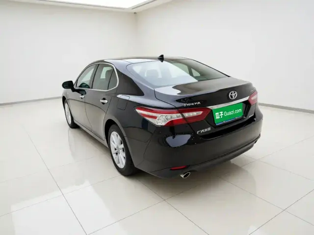 Toyota Camry 2021 2.0G Luxury Edition — Фото автомобиля 24
