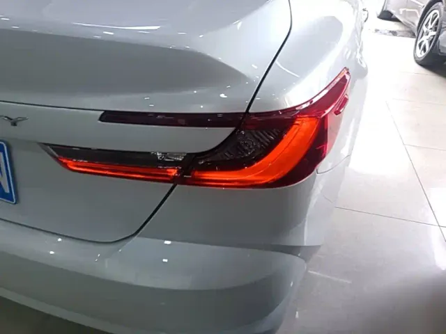 Toyota Camry — Фото автомобиля 7