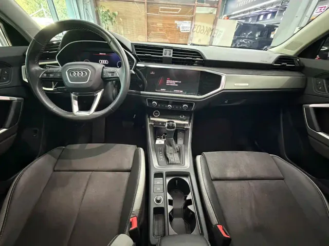 Audi Q3 — Фото автомобиля 5