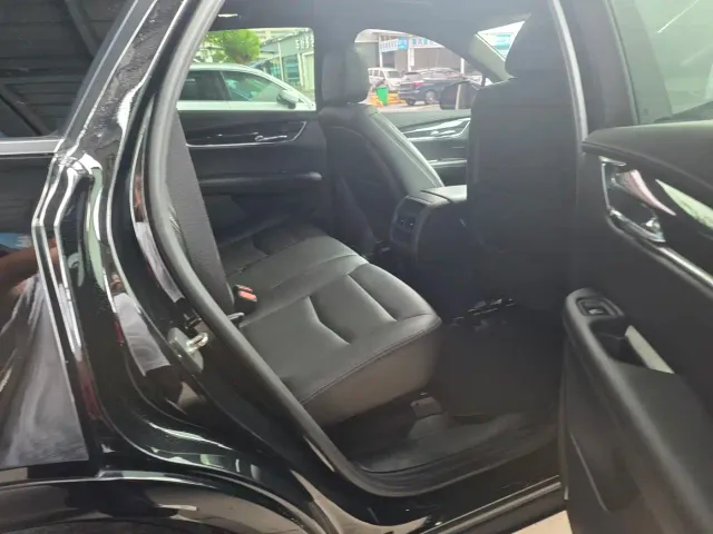Cadillac XT5 — Фото автомобиля 19
