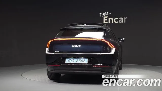 Kia EV6 — Фото автомобиля 4