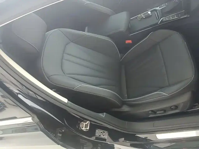 Volkswagen Passat — Фото автомобиля 24
