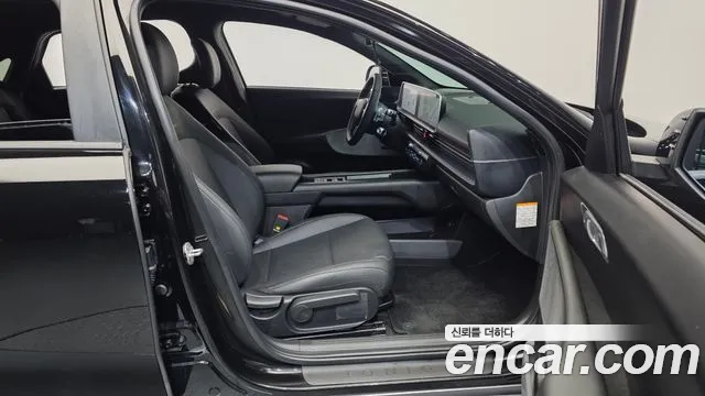 Hyundai Ioniq 6 — Фото автомобиля 17