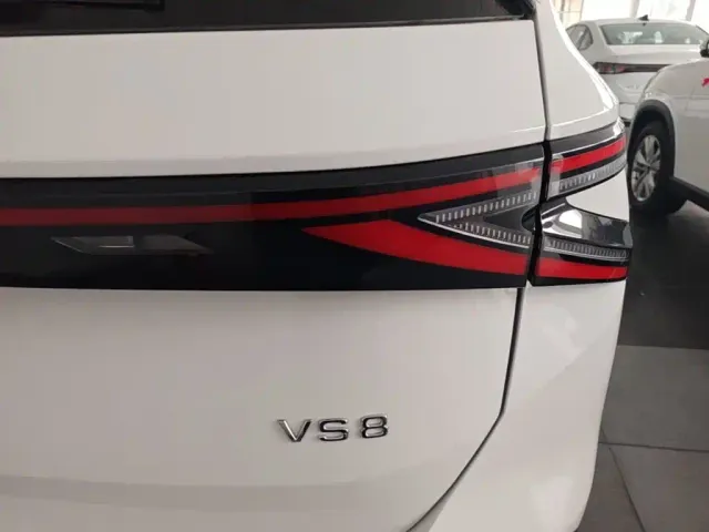 Jetta VS8 — Фото автомобиля 7